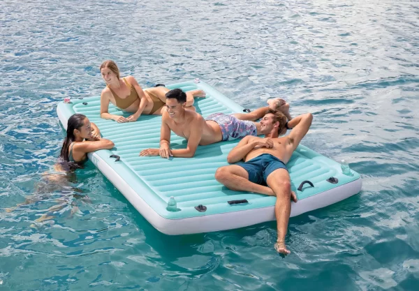 Intex Waterlounge 310x183x18cm op water